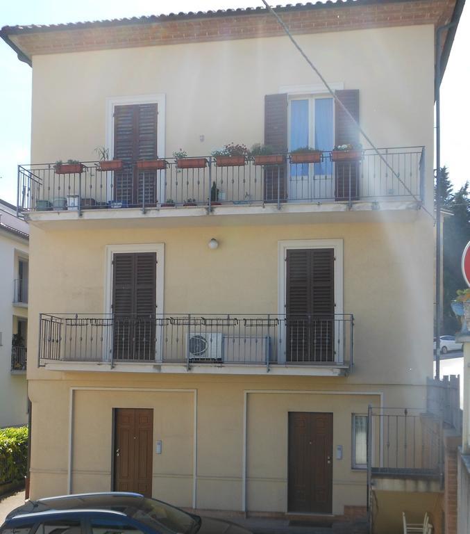 B&B La Luna Dal Borgo เยซี ห้อง รูปภาพ